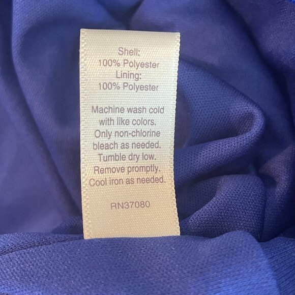 Size Large Est. 1946 cobalt blue accordion pleated dress - Picture 11 of 11